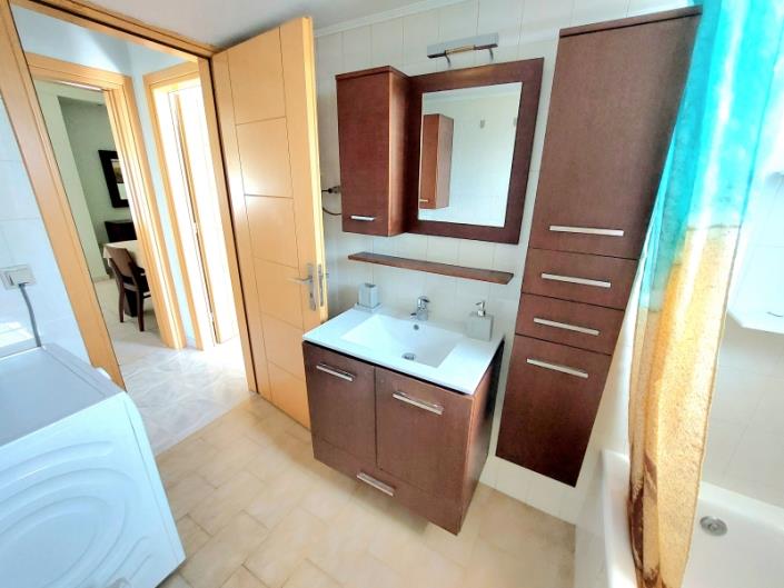 Image No.28-3 Bed Apartment for sale