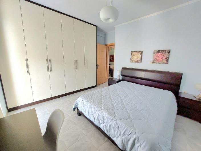 Image No.24-3 Bed Apartment for sale