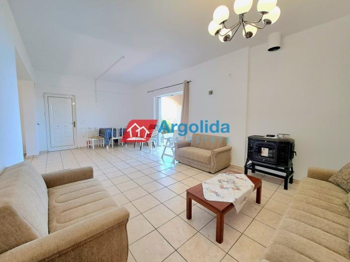 Image No.10-Maison de 5 chambres à vendre à Corinthia