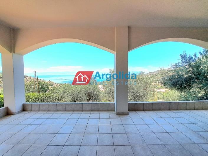 Image No.6-Maison de 5 chambres à vendre à Corinthia