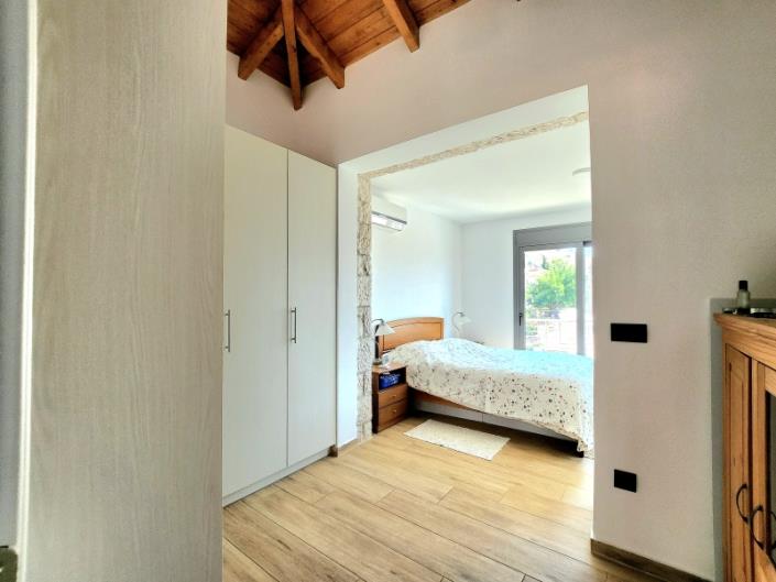 Image No.22-3 Bed House for sale