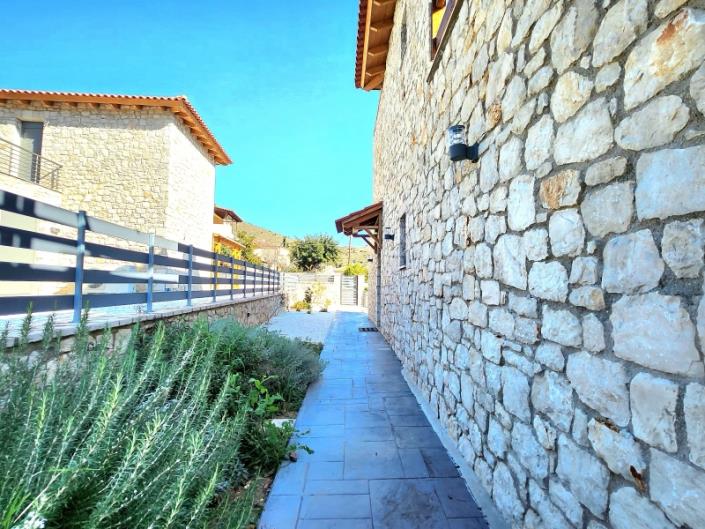 Image No.43-3 Bed House for sale