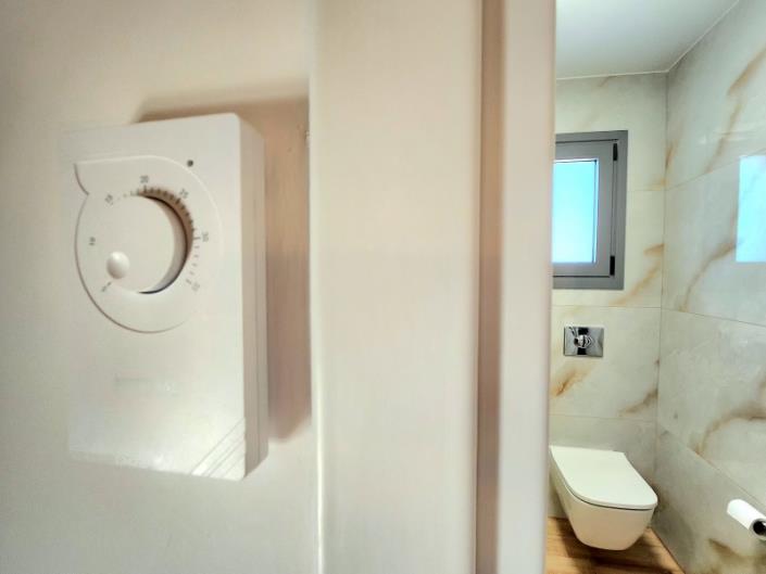 Image No.21-3 Bed House for sale