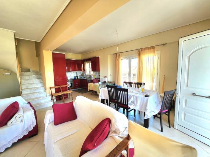 Image No.7-Maison de 4 chambres à vendre à Vrahati