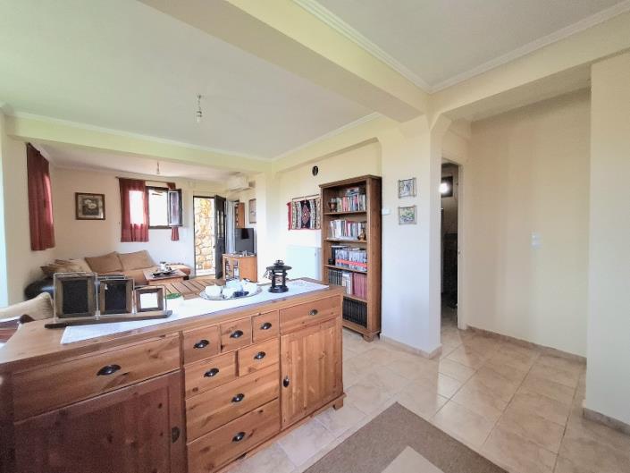 Image No.6-Maison de 4 chambres à vendre à Péloponnèse