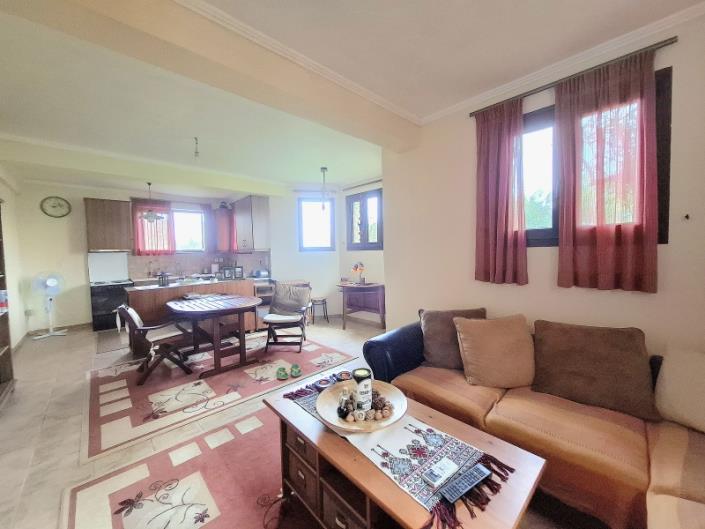 Image No.8-Maison de 4 chambres à vendre à Péloponnèse