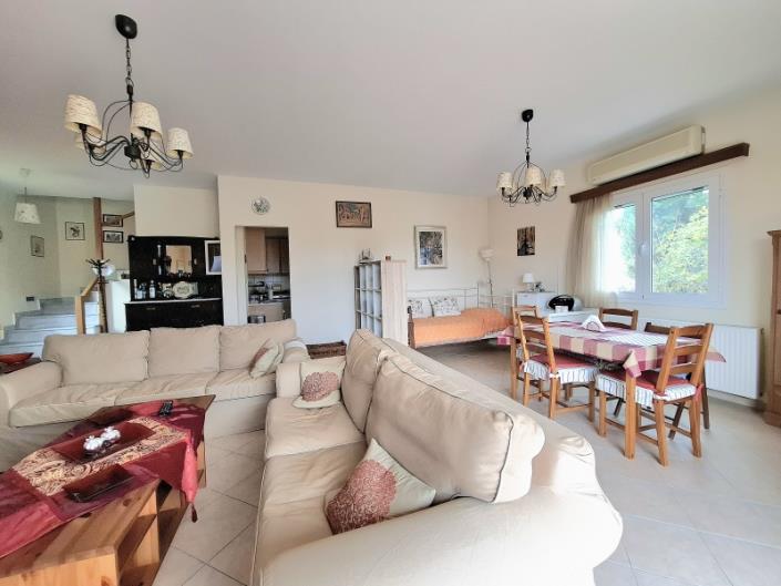 Image No.12-Maison de 4 chambres à vendre à Asini