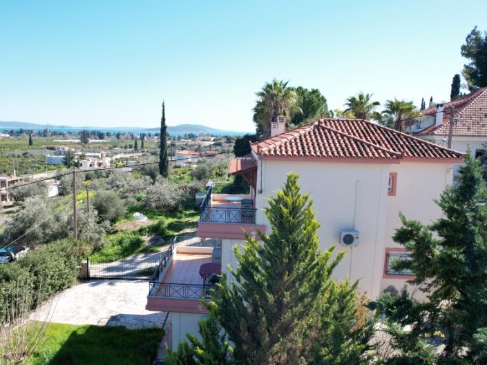 Image No.6-Maison de 4 chambres à vendre à Asini