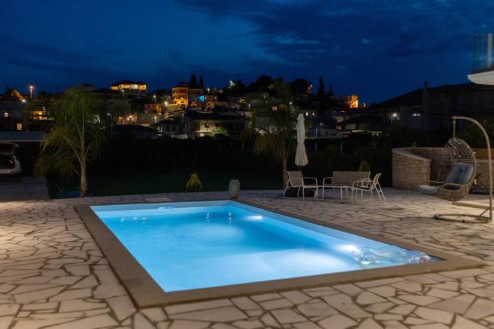 Image No.5-4 Bed Villa for sale