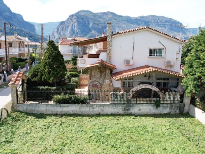 Image No.7-Jumelé de 2 chambres à vendre à Péloponnèse