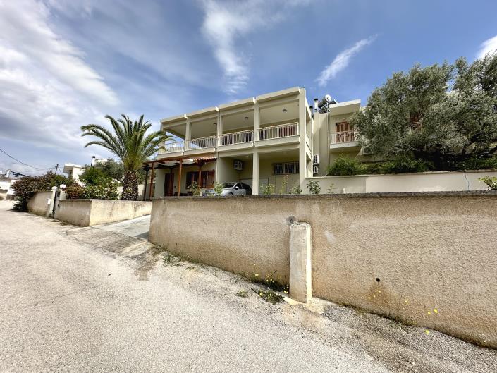 Image No.2-4 Bed House/Villa for sale