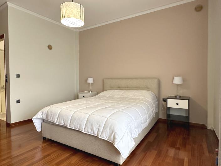 Image No.19-4 Bed House/Villa for sale