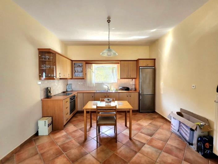 Image No.10-6 Bed Duplex for sale