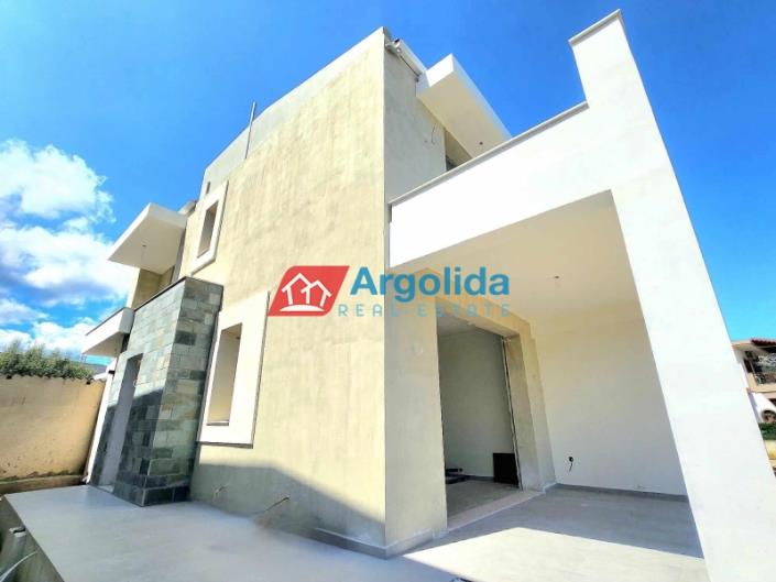 Image No.9-Maison de 2 chambres à vendre à Corinthia