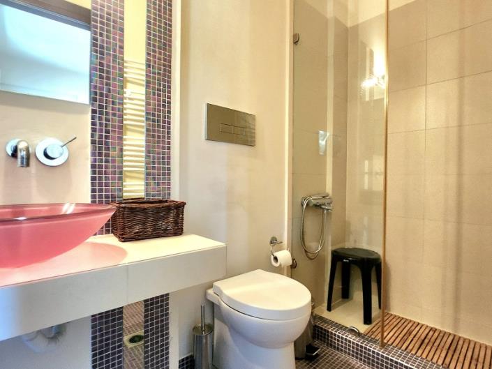 Image No.18-3 Bed Villa for sale