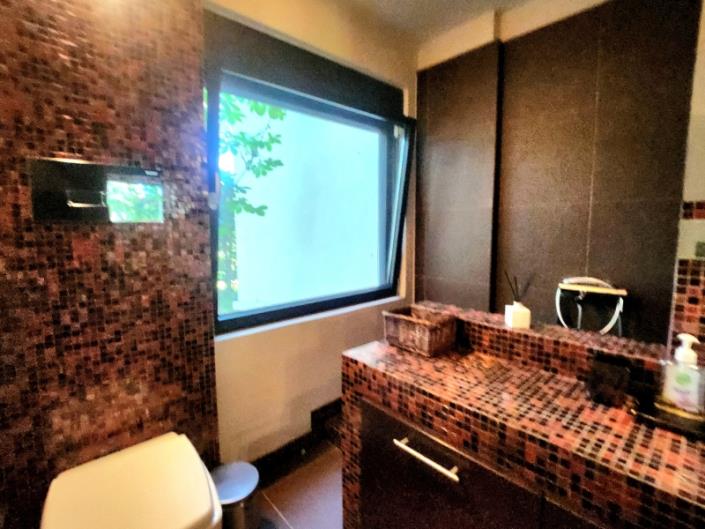 Image No.12-3 Bed Villa for sale