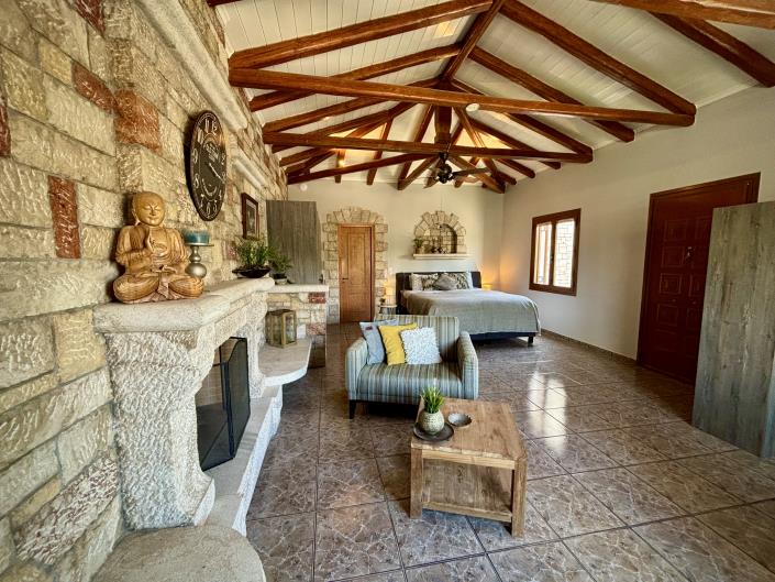 Image No.21-5 Bed Villa for sale