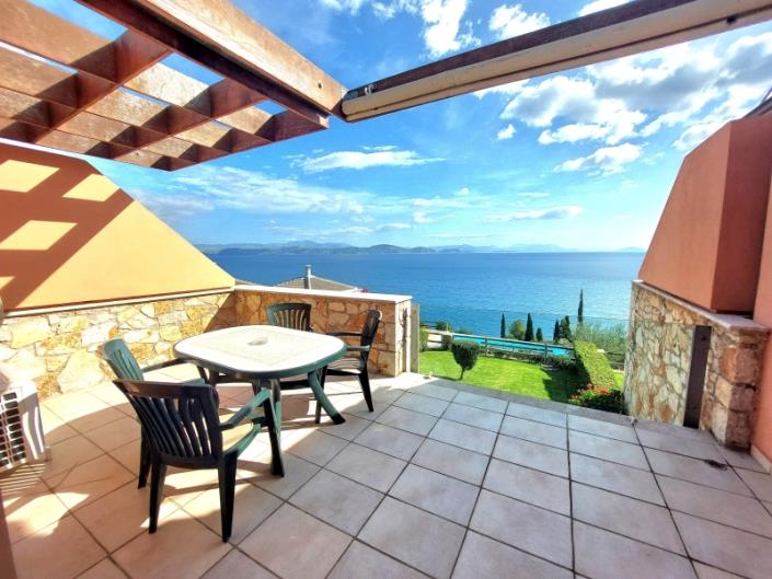 Image No.8-2 Bed House for sale