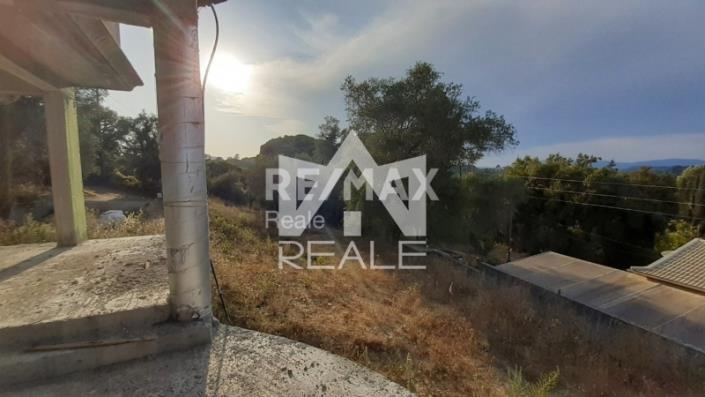 Image No.10-4 Bed House for sale