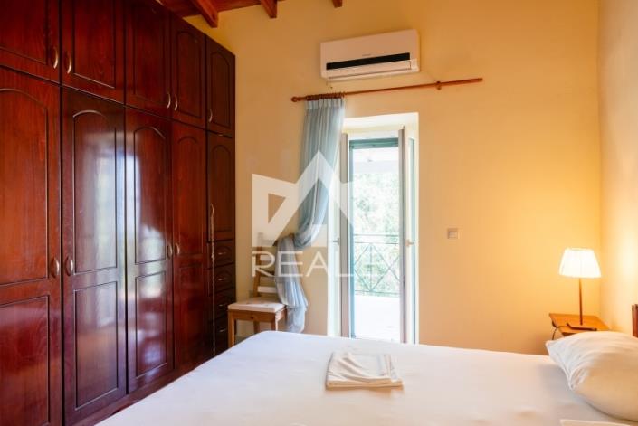 Image No.7-Maison de 3 chambres à vendre à Kerkyra