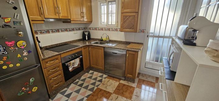 Image No.12-2 Bed Apartment for sale