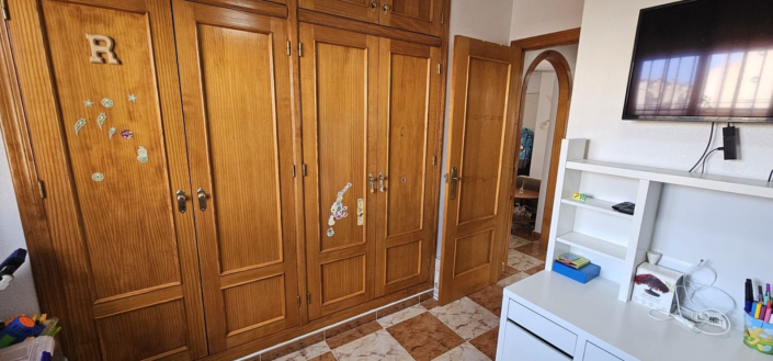 Image No.19-2 Bed Apartment for sale