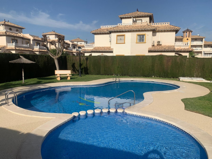 Image No.20-2 Bed Apartment for sale