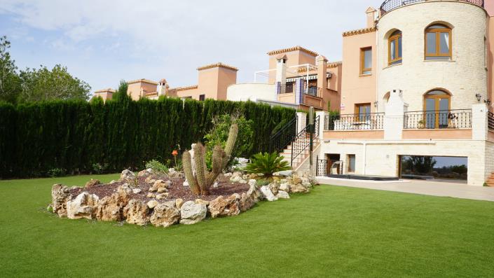 Image No.19-4 Bed Villa for sale