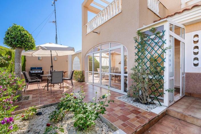 Image No.39-3 Bed Townhouse for sale