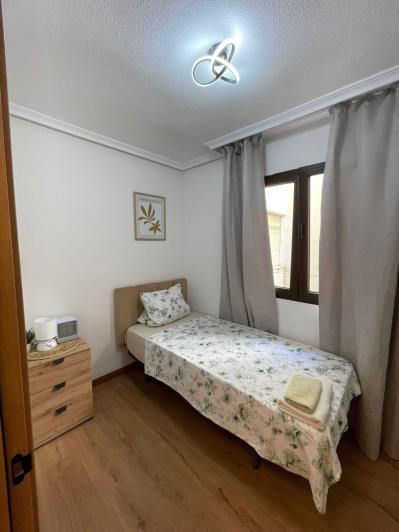 Image No.6-3 Bed Apartment for sale