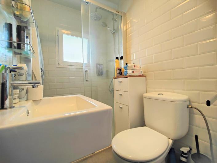 Image No.27-4 Bed Villa for sale