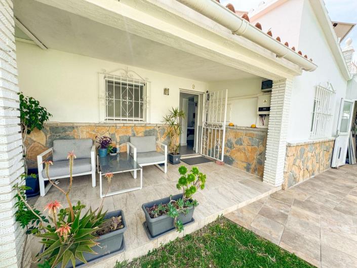 Image No.42-4 Bed Villa for sale