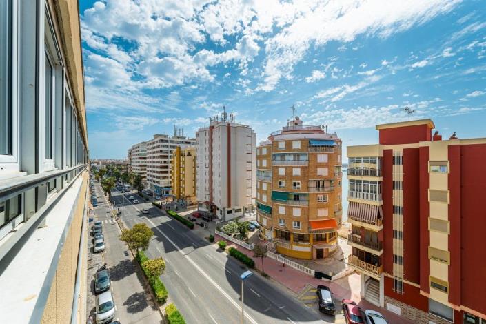 Image No.42-3 Bed Penthouse for sale