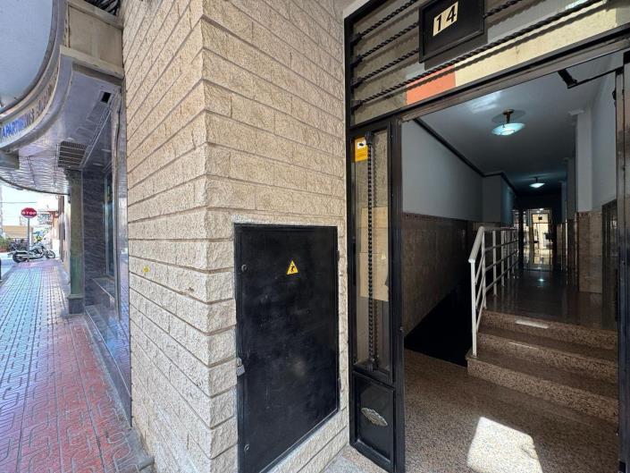 Image No.4-4 Bed Apartment for sale