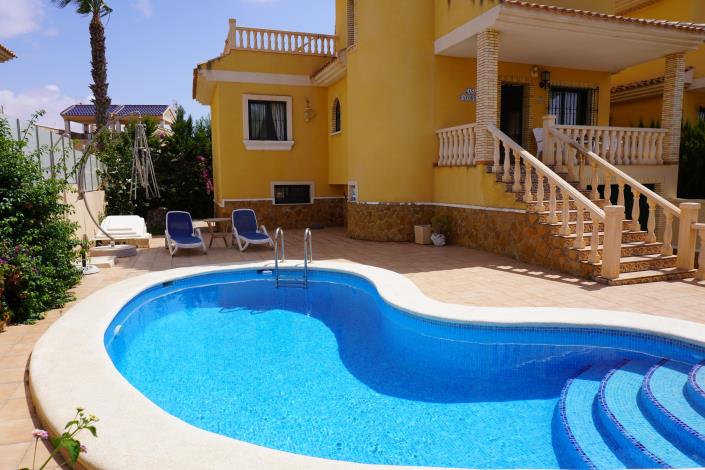 Image No.4-Villa de 3 chambres à vendre à Orihuela Costa