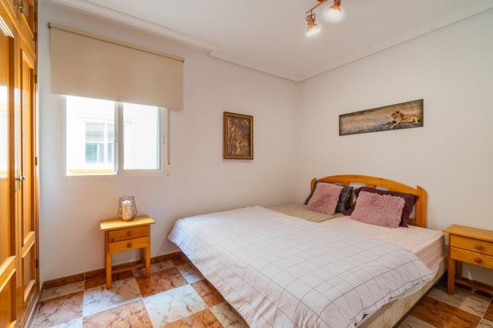 Image No.24-2 Bed Apartment for sale