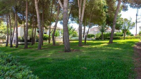 Image No.33-2 Bed Villa for sale