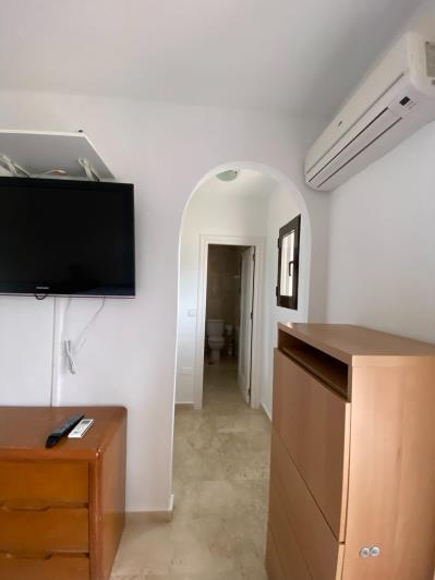 Image No.21-3 Bed Apartment for sale