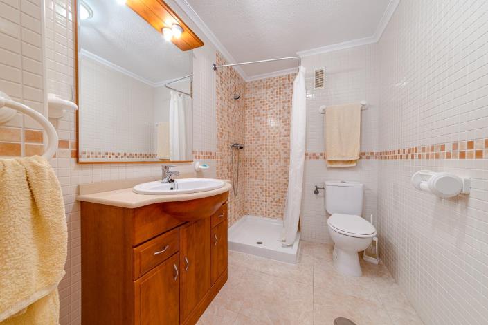 Image No.13-2 Bed Apartment for sale