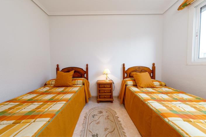 Image No.15-2 Bed Apartment for sale