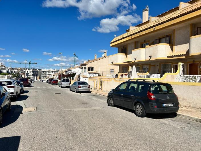 Image No.5-Maison de ville de 3 chambres à vendre à Orihuela Costa