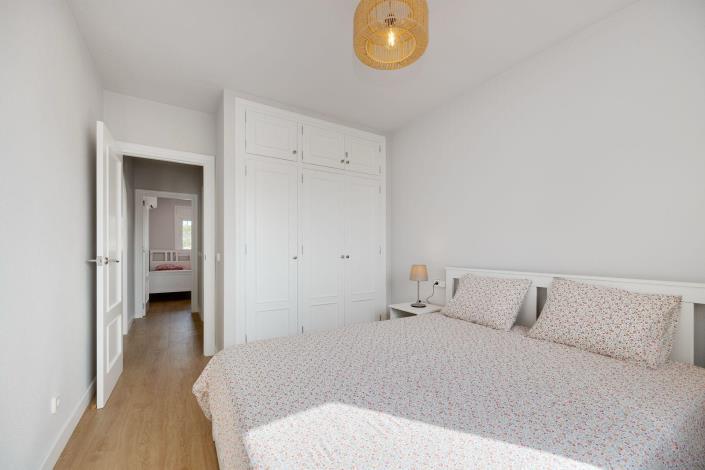 Image No.11-2 Bed Apartment for sale