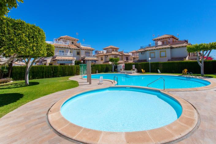 Image No.4-Bungalow de 2 chambres à vendre à Punta Prima