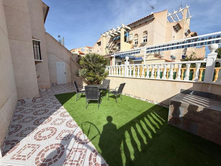 Image No.2-2 Bed Bungalow for sale