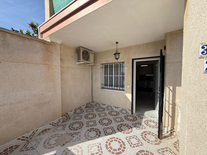 Image No.13-2 Bed Bungalow for sale