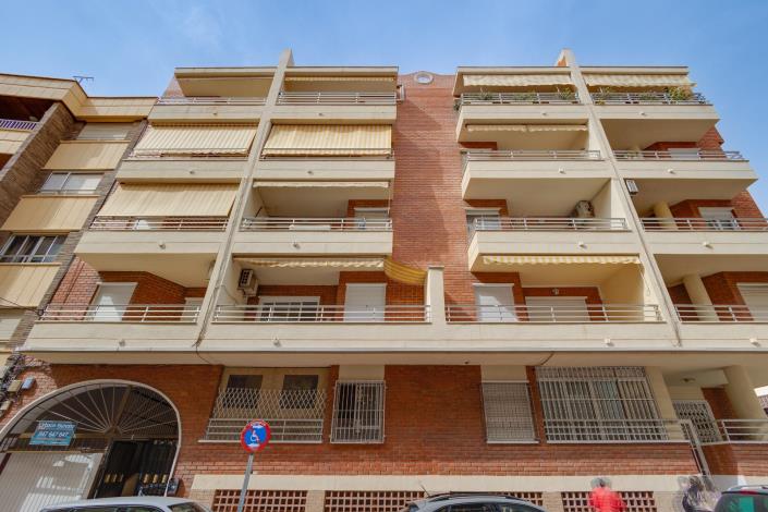 Image No.31-3 Bed Apartment for sale