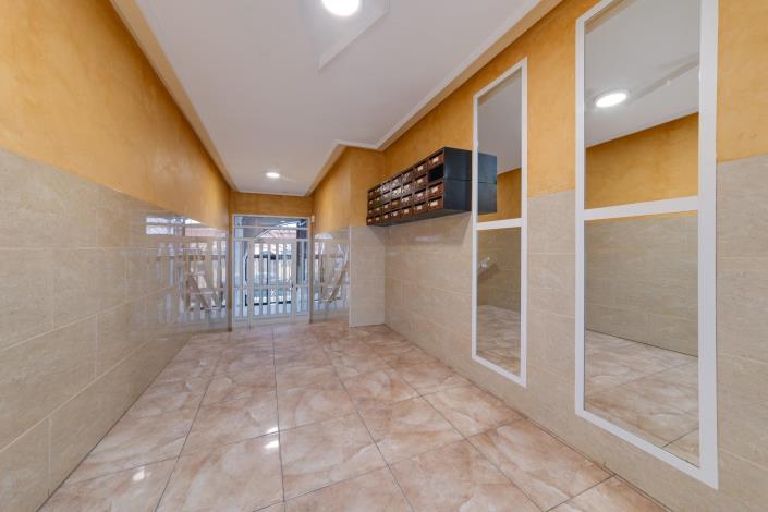 Image No.36-3 Bed Apartment for sale