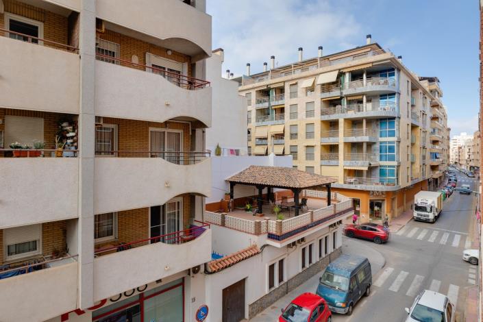 Image No.42-3 Bed Apartment for sale