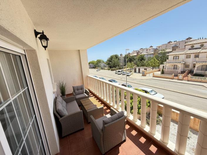 Image No.3-Appartement de 2 chambres à vendre à Cabo Roig