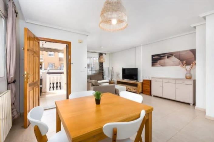 Image No.6-Villa de 5 chambres à vendre à Ciudad Quesada